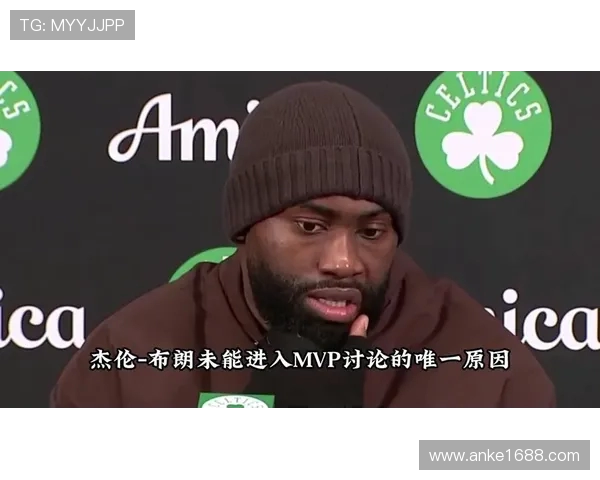 杰伦布朗全能表现助力球队获胜22投10中罚球7中9贡献30分8板8助