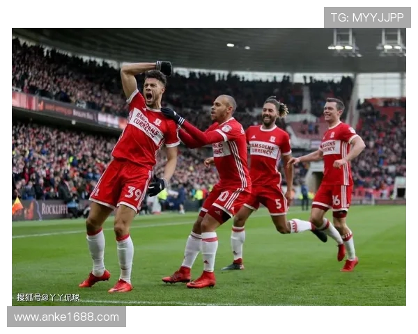 前纽卡老板阿什利关注英冠谢周三球队或有意收购计划